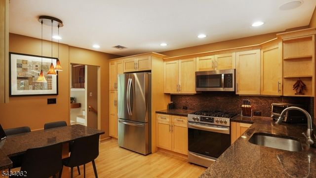 738 Boulevard, Westfield Town, NJ 07090