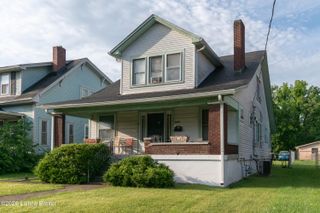 3422 River Park Dr, Louisville, KY 40211