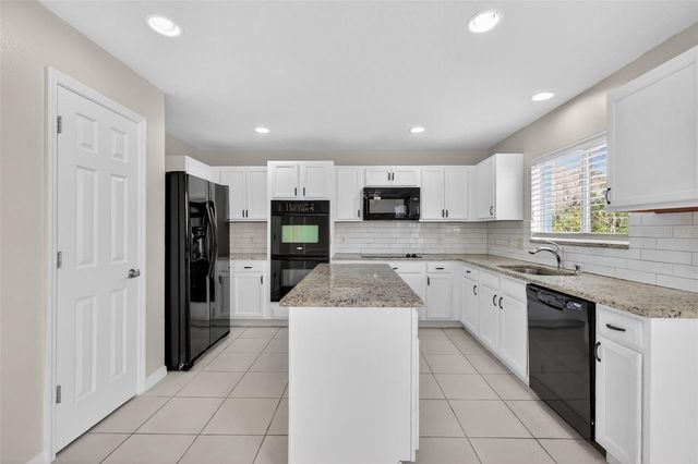 413 COUNTRY COTTAGE LANE, Winter Garden, FL 34787