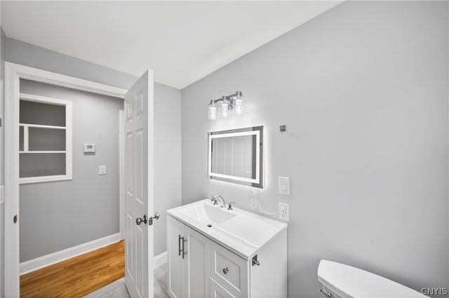 209 Northwood Drive, Salina, NY 13211