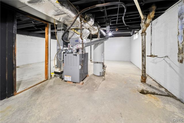 209 Northwood Drive, Salina, NY 13211