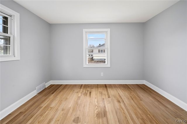 209 Northwood Drive, Salina, NY 13211