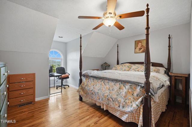 228 Sunrise Lane, Mountain City, TN 37683