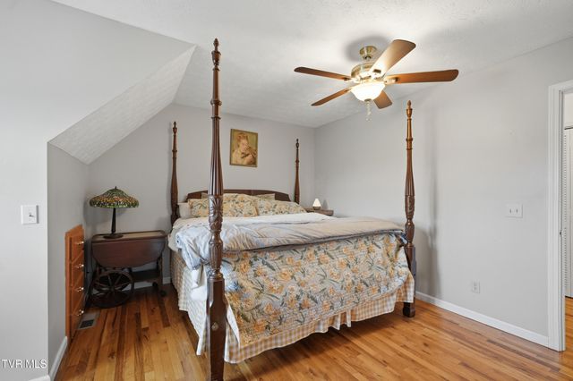 228 Sunrise Lane, Mountain City, TN 37683