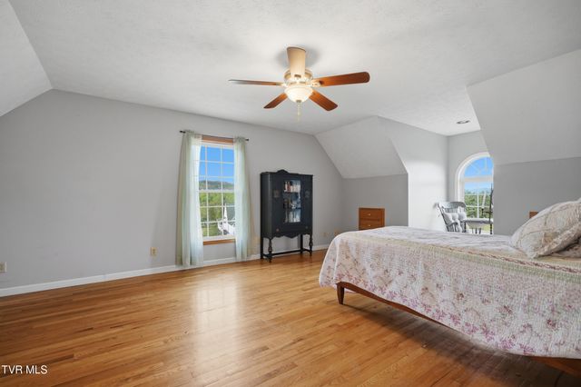 228 Sunrise Lane, Mountain City, TN 37683