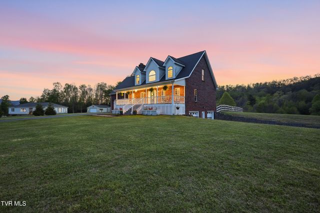 228 Sunrise Lane, Mountain City, TN 37683
