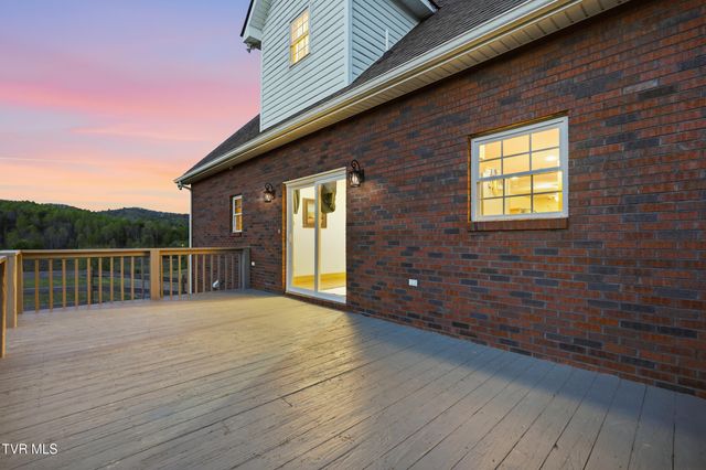 228 Sunrise Lane, Mountain City, TN 37683
