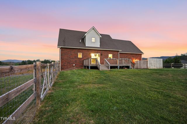 228 Sunrise Lane, Mountain City, TN 37683