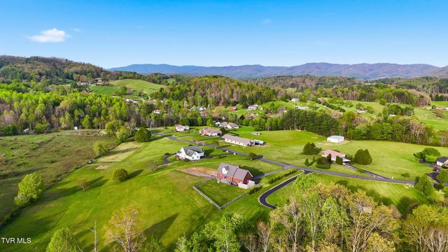 228 Sunrise Lane, Mountain City, TN 37683