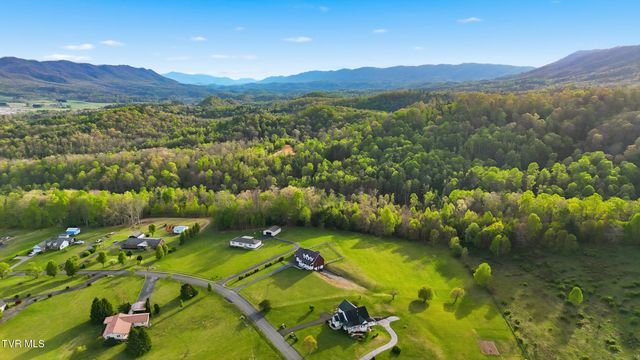 228 Sunrise Lane, Mountain City, TN 37683