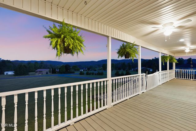 228 Sunrise Lane, Mountain City, TN 37683