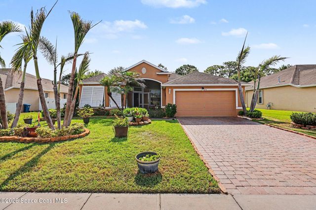 236 Grouper Circle SE, Palm Bay, FL 32909