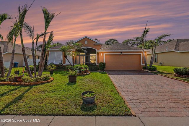 236 Grouper Circle SE, Palm Bay, FL 32909