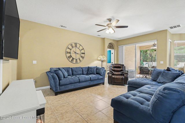 236 Grouper Circle SE, Palm Bay, FL 32909