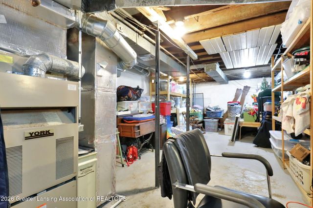 521 E Jefferson Street, Grand Ledge, MI 48837
