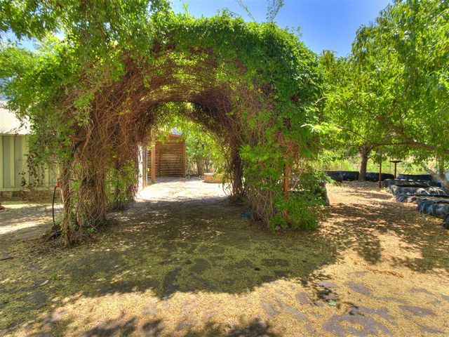 1928 W Idaho Street, Chickasha, OK 73018