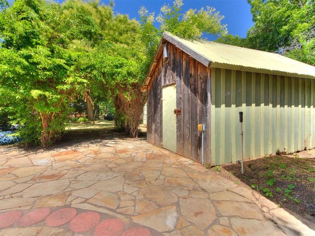 1928 W Idaho Street, Chickasha, OK 73018