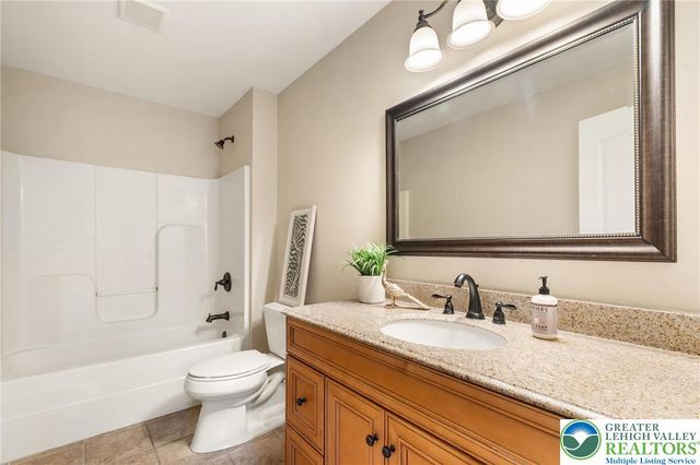 1258 Arch Street, Emmaus Boro, PA 18049