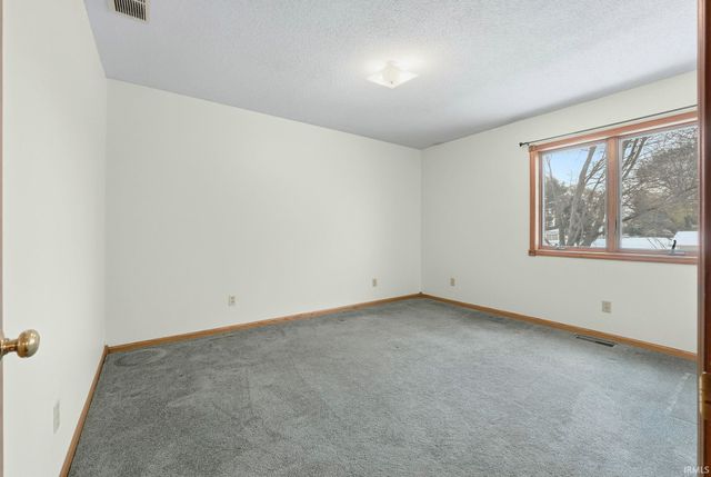 3881 W 558 N, Huntington, IN 46750