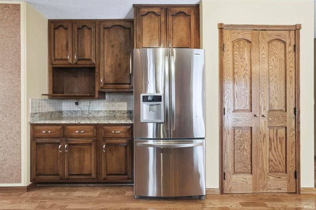 3881 W 558 N, Huntington, IN 46750