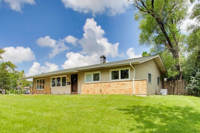 1300 Jefferson Road, Hoffman Estates, IL 60169