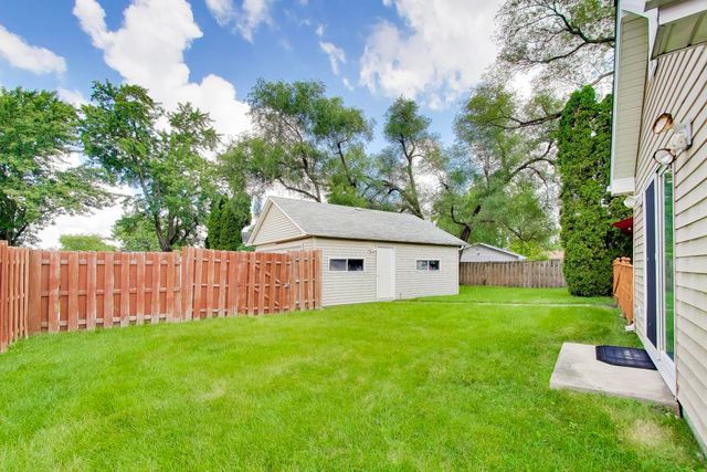 1300 Jefferson Road, Hoffman Estates, IL 60169