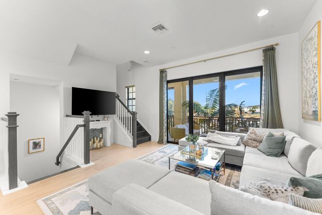 12739 Machiavelli Way, Palm Beach Gardens, FL 33418