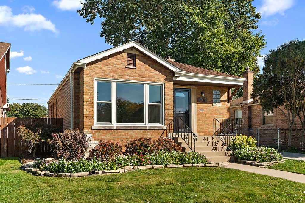 10117 S Clifton Park Avenue, Evergreen Park, IL 60805 — exterior
