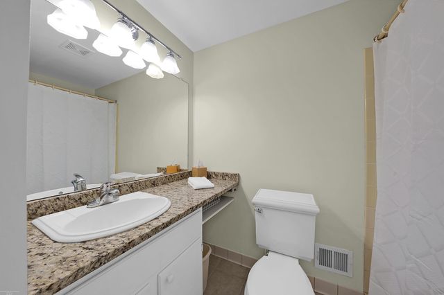 2700 Renshaw Drive, Troy, MI 48085