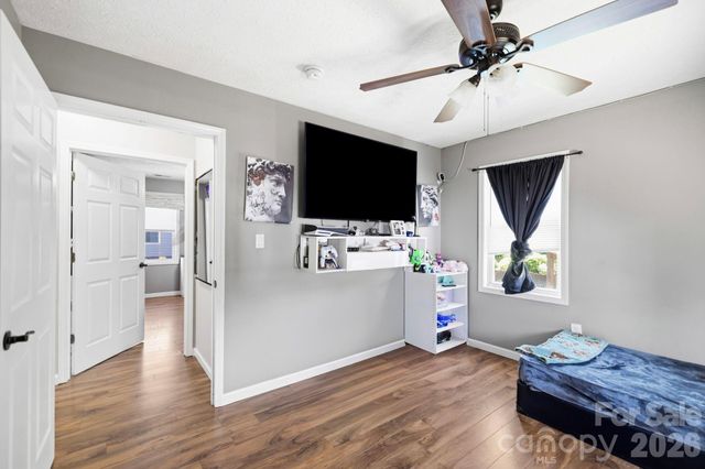 51 Kay Thomas Drive, Hendersonville, NC 28792