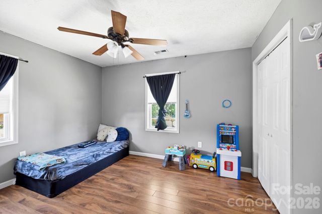 51 Kay Thomas Drive, Hendersonville, NC 28792