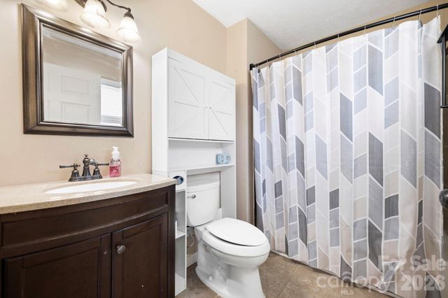 51 Kay Thomas Drive, Hendersonville, NC 28792