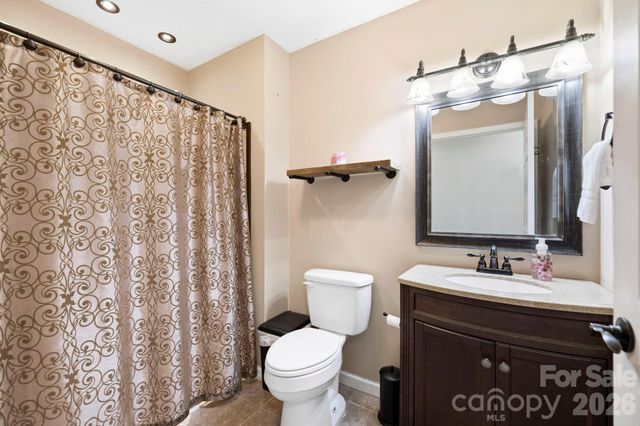 51 Kay Thomas Drive, Hendersonville, NC 28792