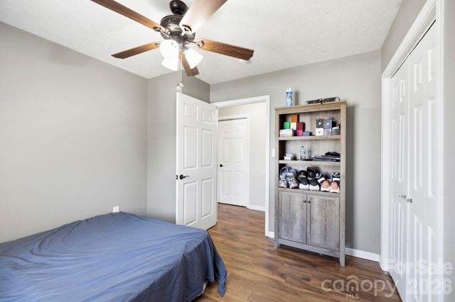 51 Kay Thomas Drive, Hendersonville, NC 28792