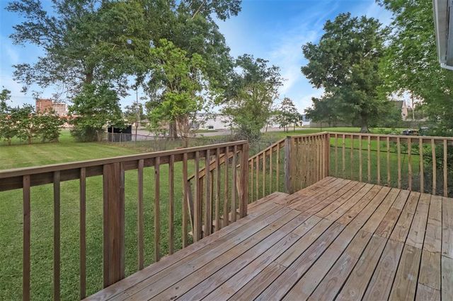 2715 Warren Ave Avenue, Lake Charles, LA 70601