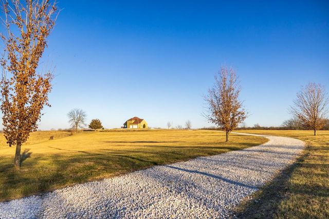 35415 S Main City Road, Drexel, MO 64742