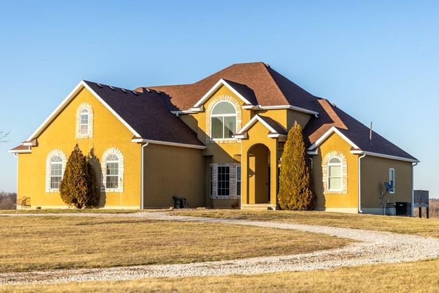 35415 S Main City Road, Drexel, MO 64742
