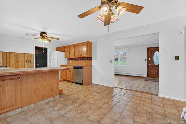 15 Schuylkill Court, Carmel, NY 10512
