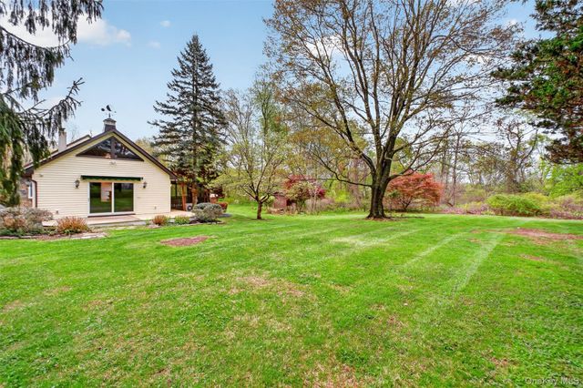 15 Schuylkill Court, Carmel, NY 10512