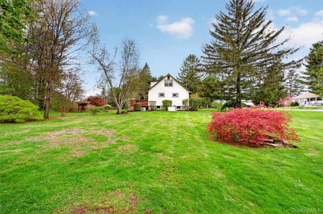 15 Schuylkill Court, Carmel, NY 10512