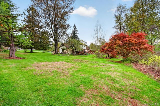 15 Schuylkill Court, Carmel, NY 10512