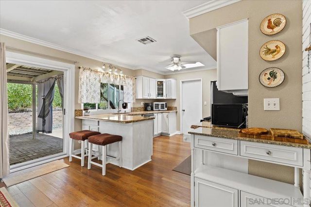 12938 Yankton, Poway, CA 92064