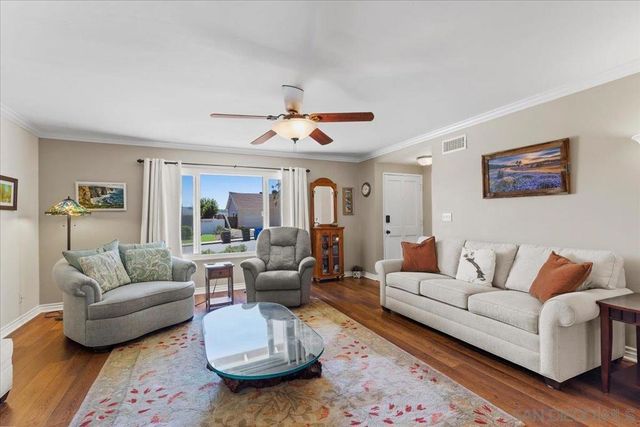 12938 Yankton, Poway, CA 92064