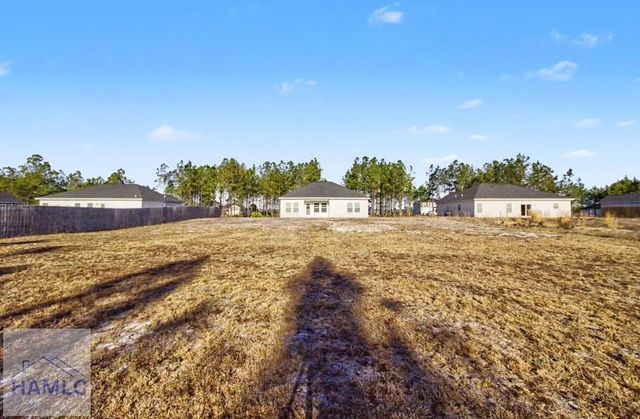 1560 Arnold Drive SE, Allenhurst, GA 31301