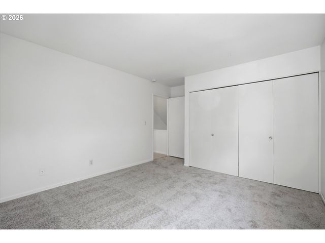 17776 Nw Lakeway Ct, Beaverton, OR 97006