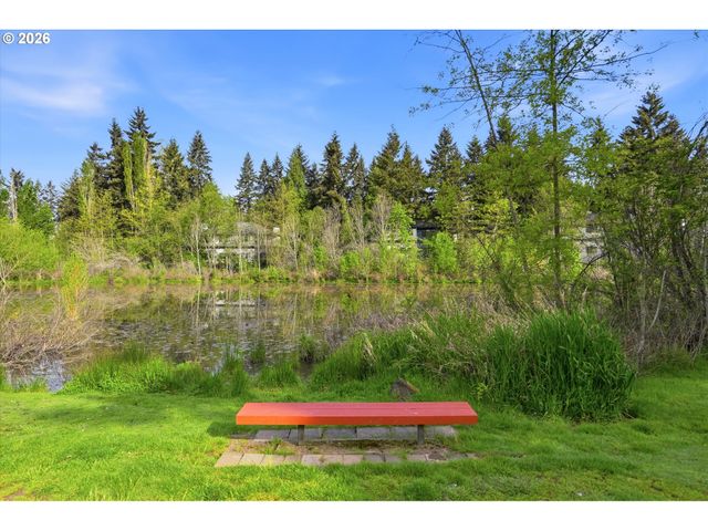 17776 Nw Lakeway Ct, Beaverton, OR 97006
