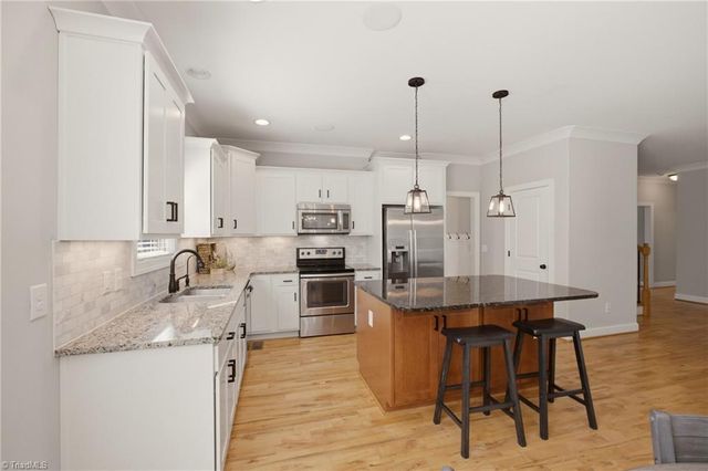 5612 Crooked Oak Drive, Summerfield, NC 27358