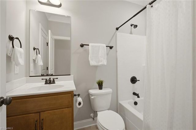 5612 Crooked Oak Drive, Summerfield, NC 27358