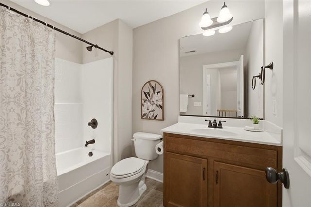5612 Crooked Oak Drive, Summerfield, NC 27358