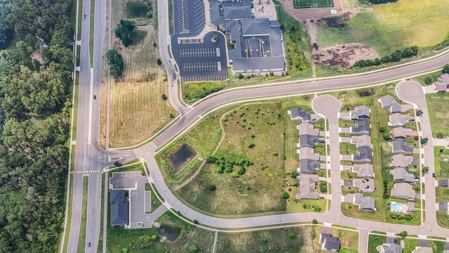 3294 Stone Gate Drive, Saint Cloud, MN 56301